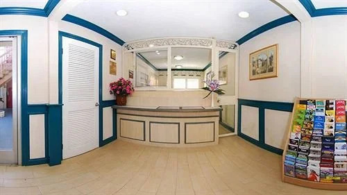 Studio 6 Van Nuys