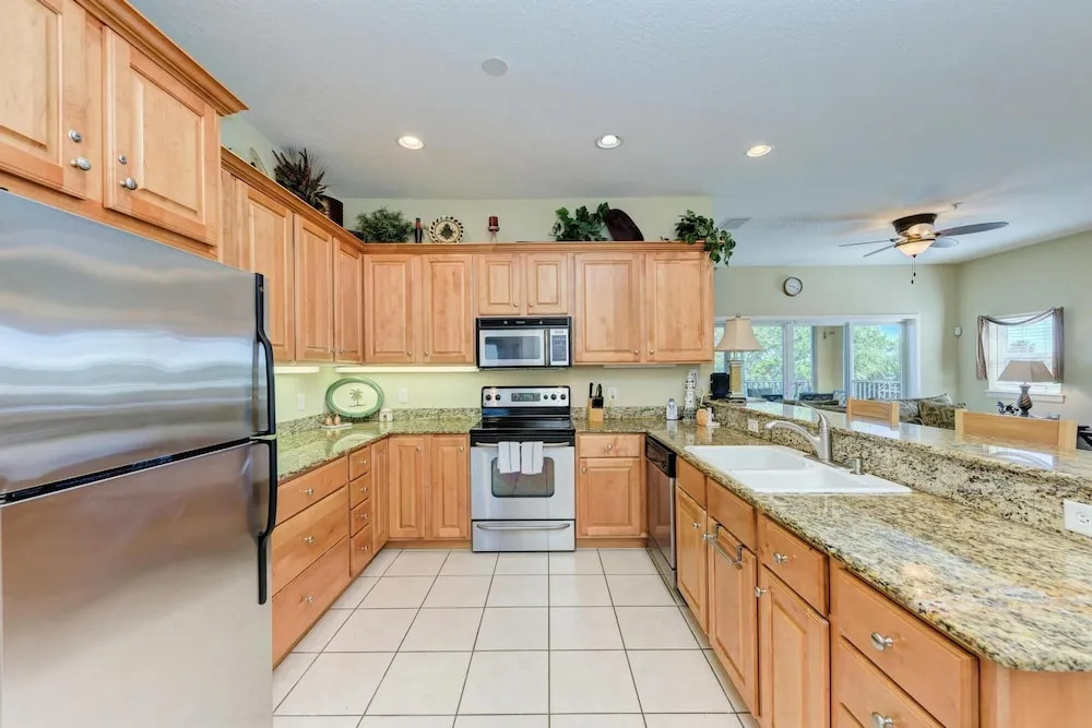 Bradenton Beach Club Bliss-2 Bedroom-2 Bathroom Condo-2 Pools-hottub-private Beach Access