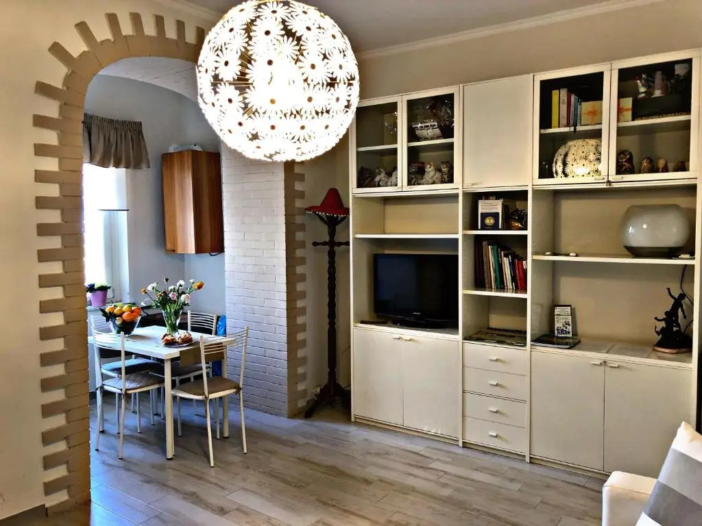 Vesuvio House appartamento indipendente e centrale