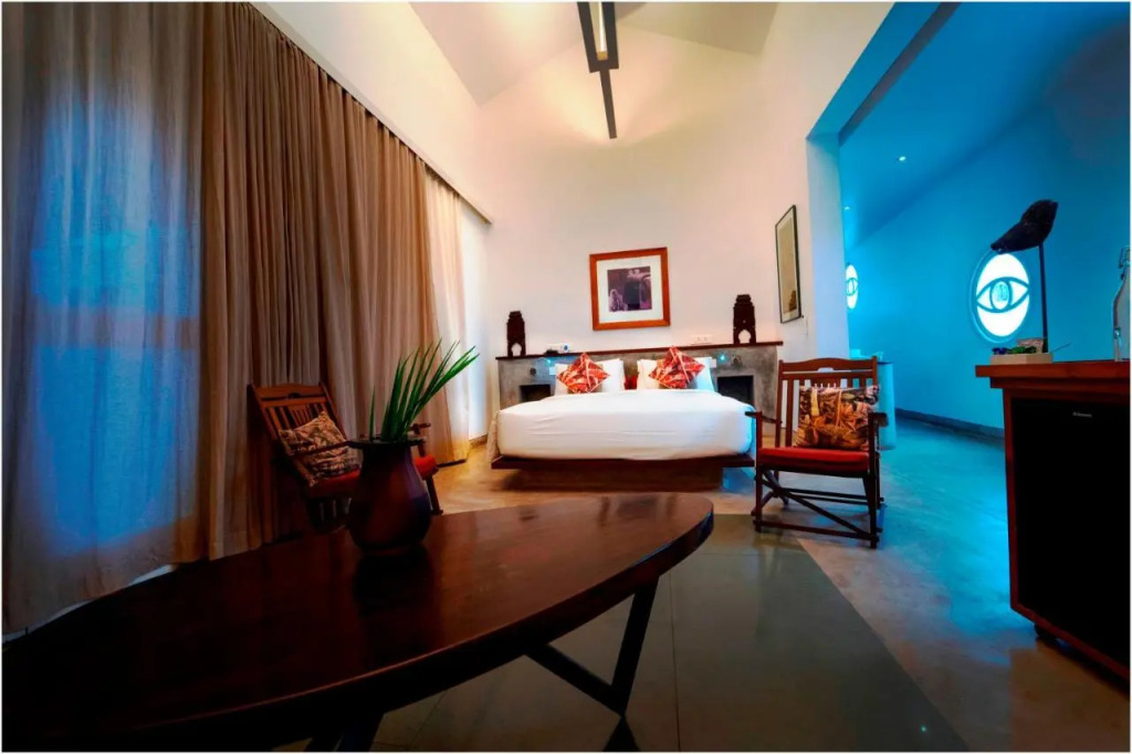 Trinity At Fort Cochin