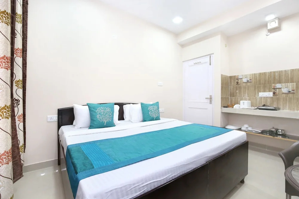 OYO 10839 Home Cozy Studio Kanlog Shimla