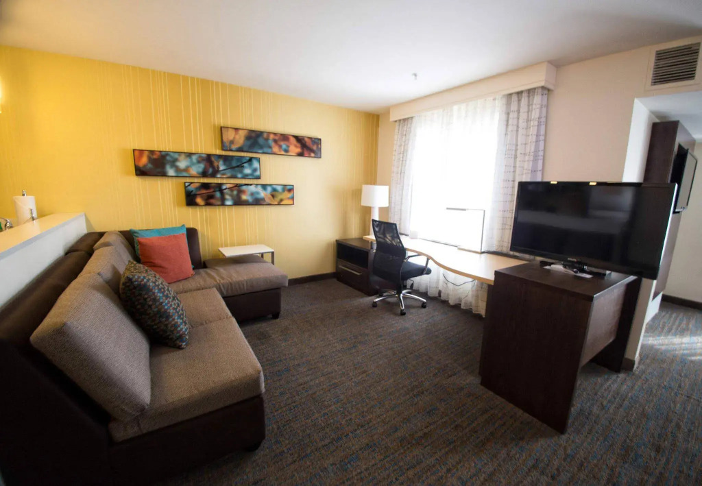 Residence Inn by Marriott Omaha West