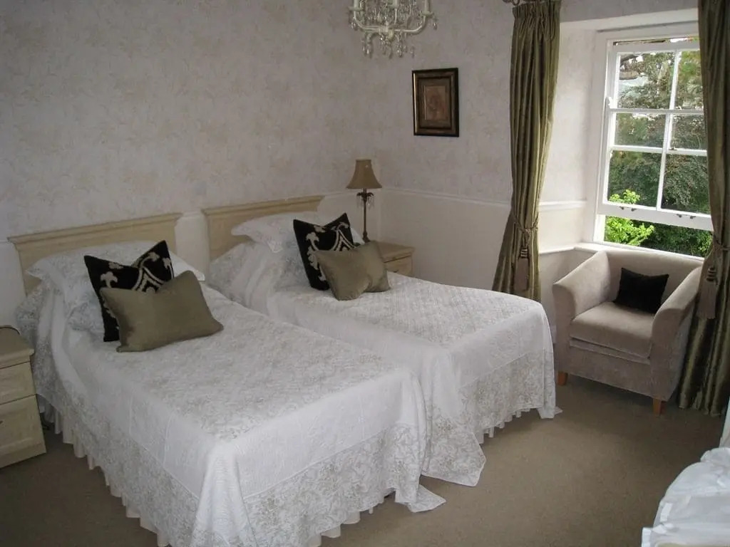 The Mount Pleasant Hotel