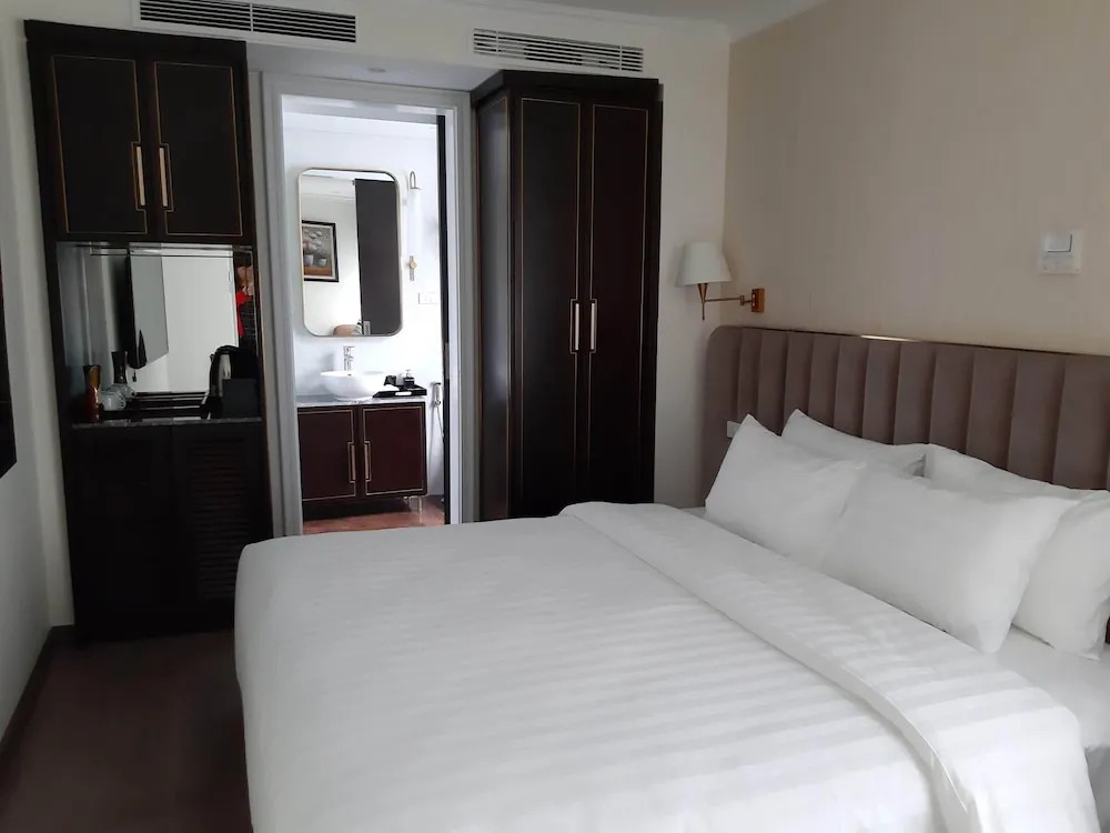New Hanoi Hotel