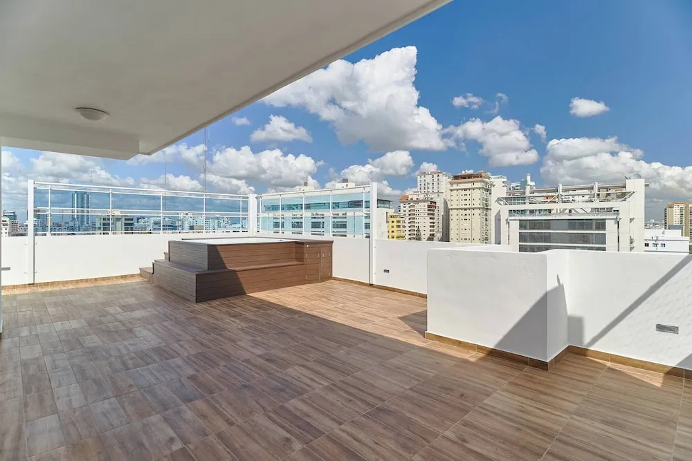 Oasis Urbano Family 2br Pool Gym Lm22-8b