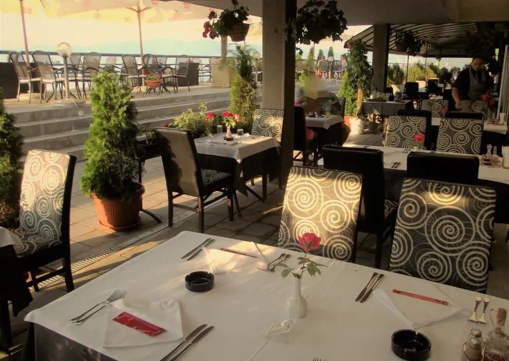 Kafana Zlatna Ribica