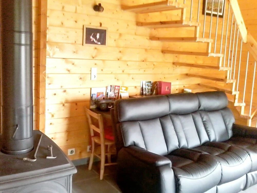 Chalet With 2 Bedrooms in Espalion, With Wonderful Mountain View and F