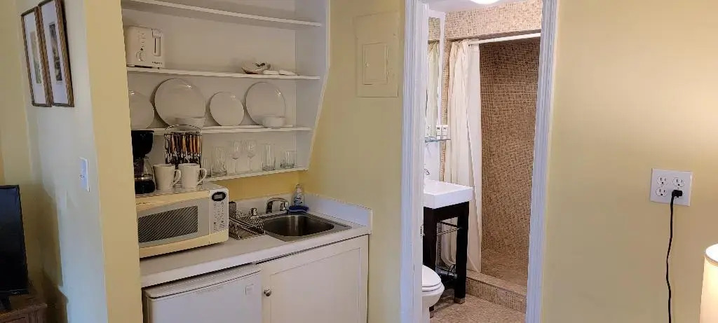 Incentra Village House