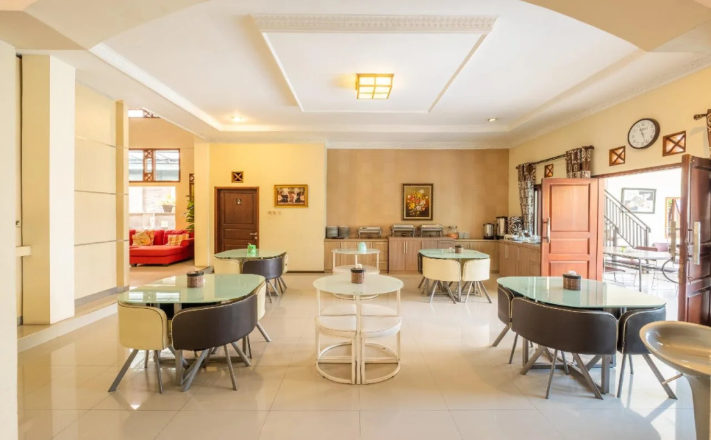 Aleyra Hotel and Villas Garut