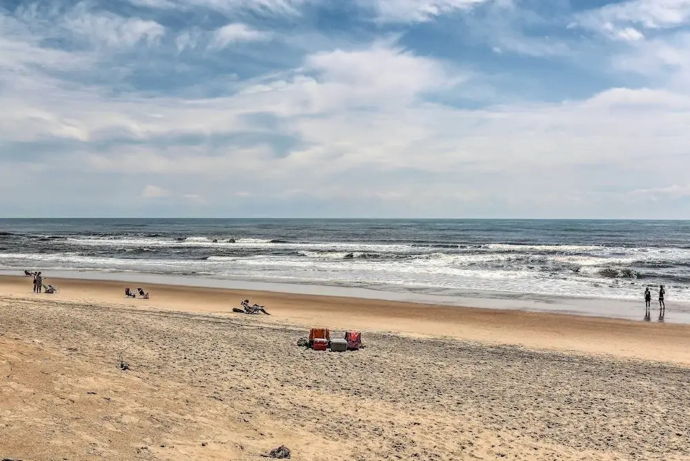 Cozy Hatteras Island Abode ~ 1 Mi to Frisco Beach!