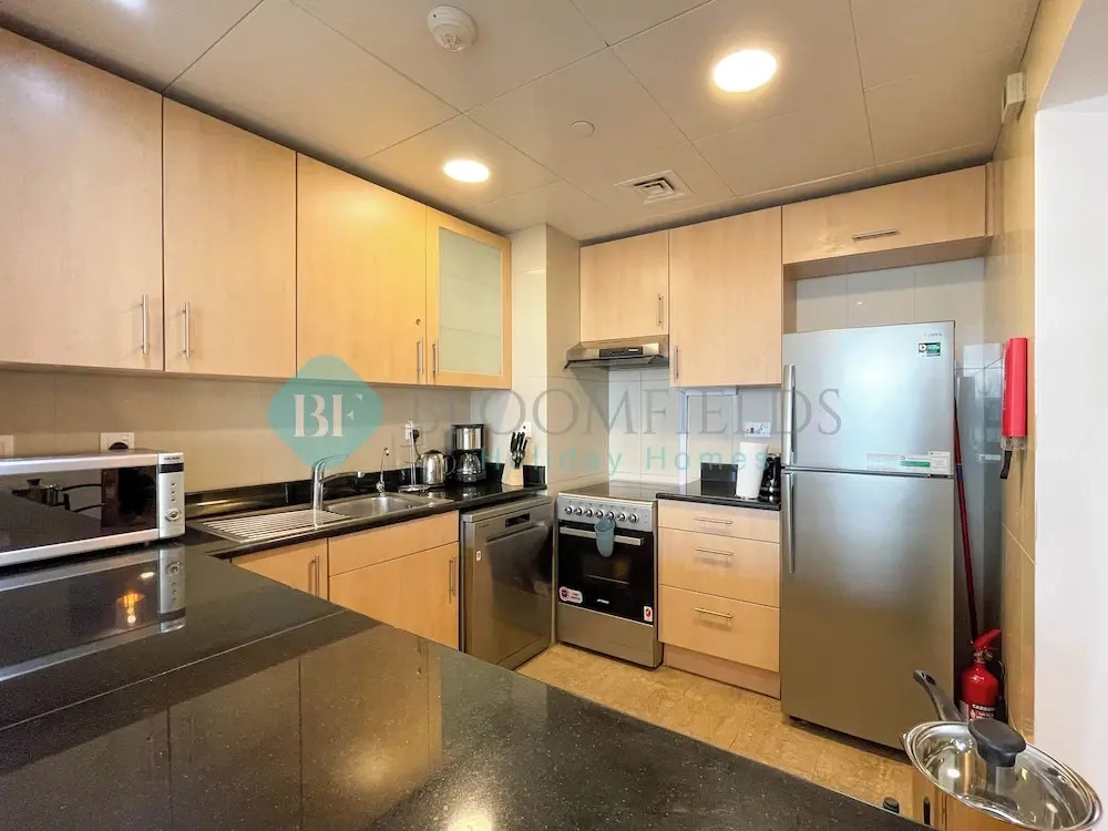 Bloomfields Spacious 1BR in Sun Tower