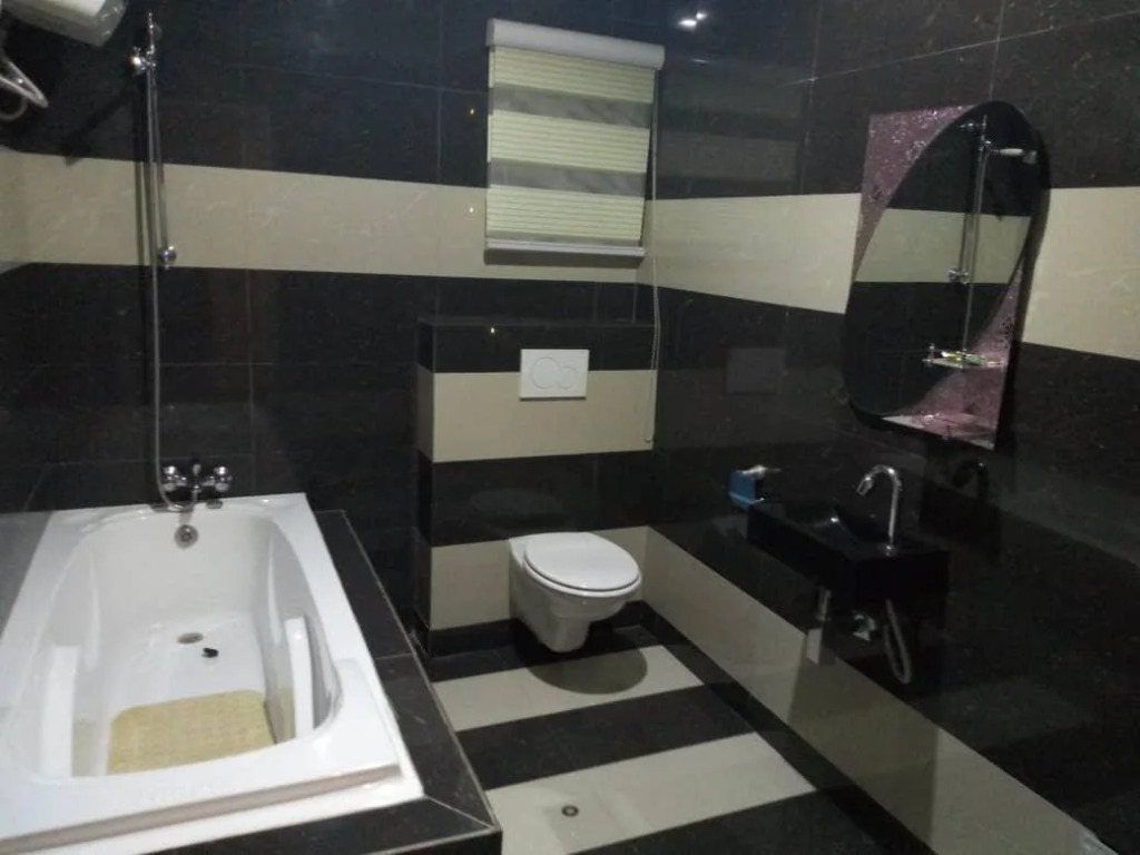 Cadestral Zone Hotel