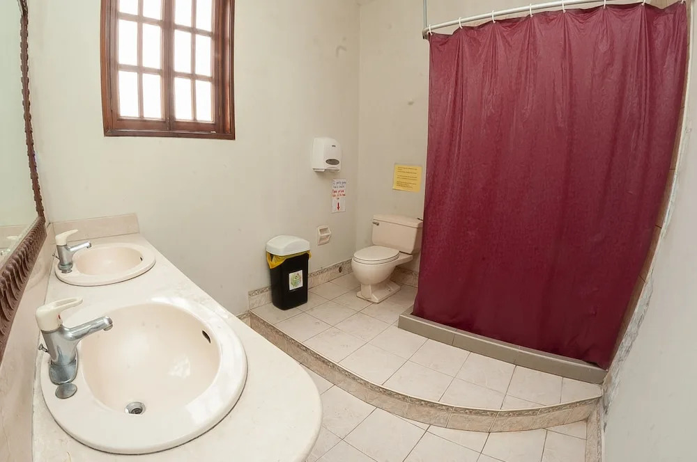 Condor's House Hostel