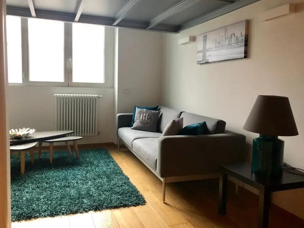 GARIBALDI ISOLA APARTMENTS - 80m from GARIBALDI station & 10min from CENTRALE station