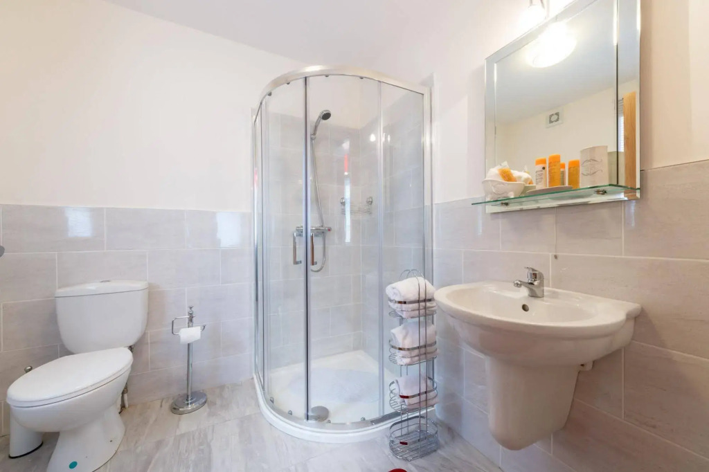 Lismar Guest House