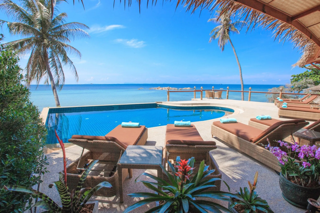 Beyond The Blue Horizon Boutique Bungalows