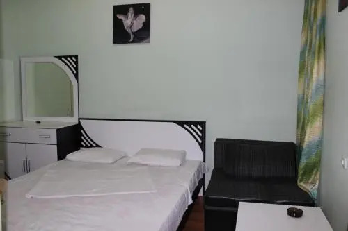 Hotel Plus
