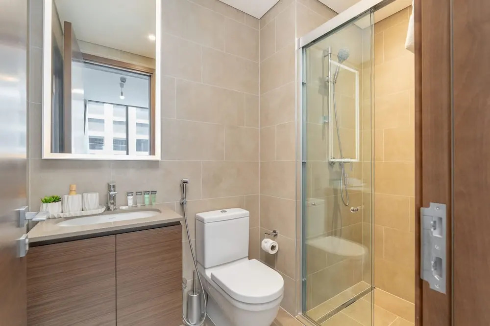 Chic 2 bed Apartment in Sobha Creek Vistas