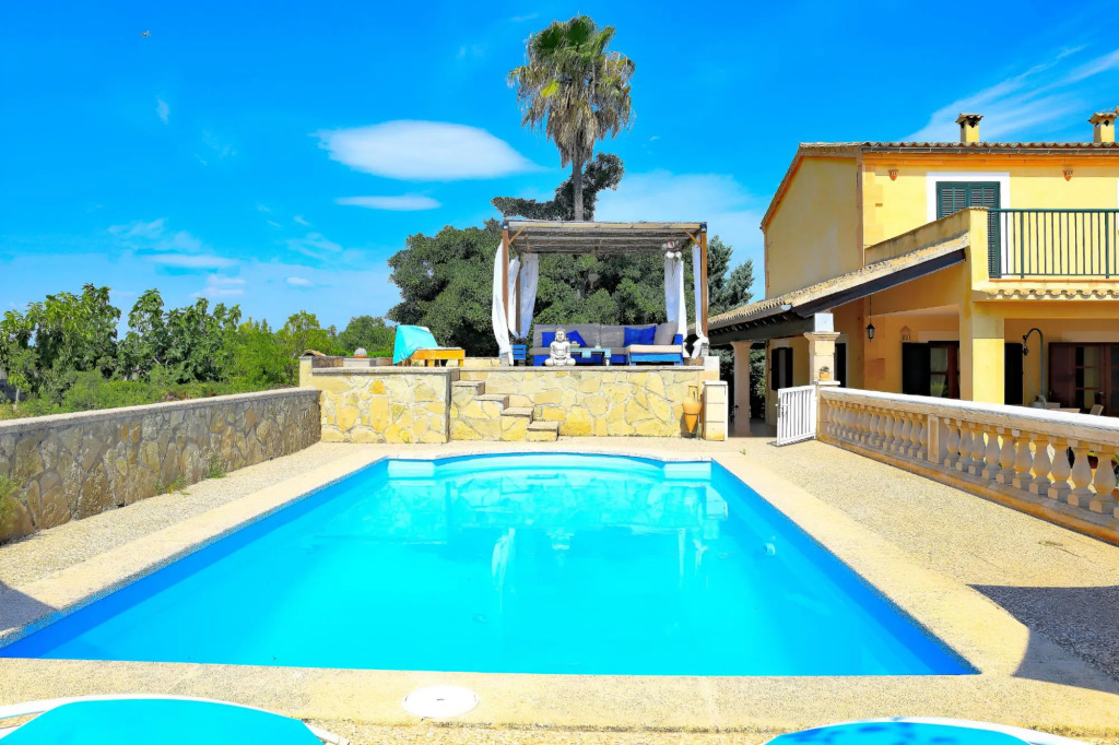 Villa Son Rossinyol, Sineu 128