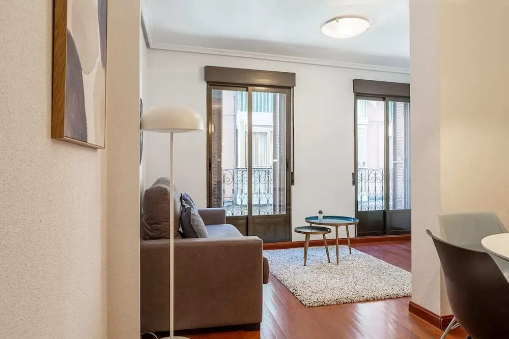 Bright &Modern 1Bed Apt,Sleeps 3 nr La Latina