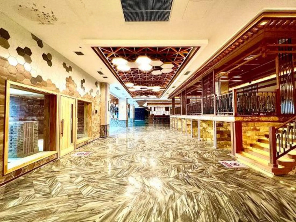 Beehive Hotel