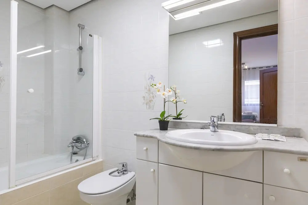 Lersundi by Forever Rentals