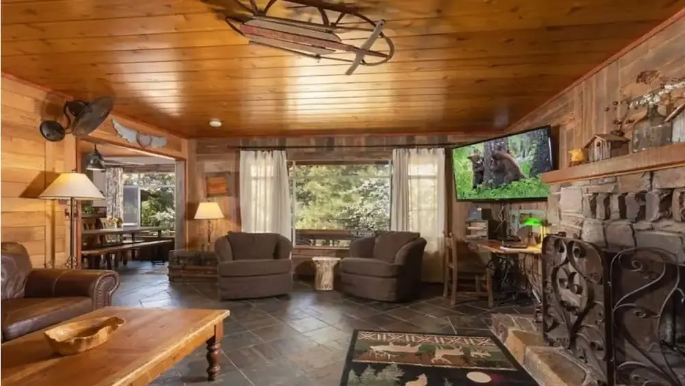 Hot Tub, Near Village/Lake - Kelly`s Kottage