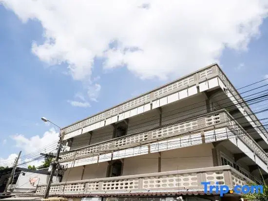 House 38 Near Don Mueang Airport & BTS Wat PhraSi