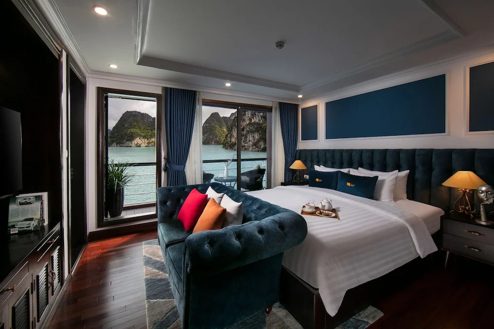 Star Boutique Cruise