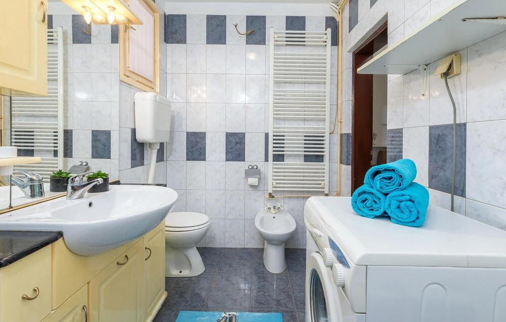 Nice Home in Vodnjan With Wifi and 2 Bedrooms
