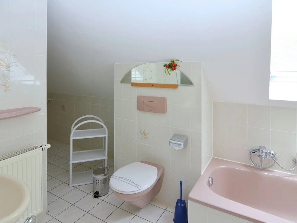 Vibrant Cottage near Ski Area in Steina