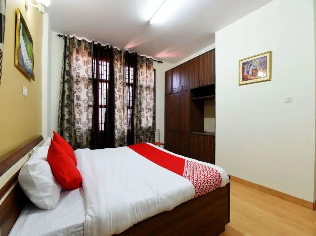 OYO 14122 Home Modern 2BHK Hills View Himuda Colony Kasumptti