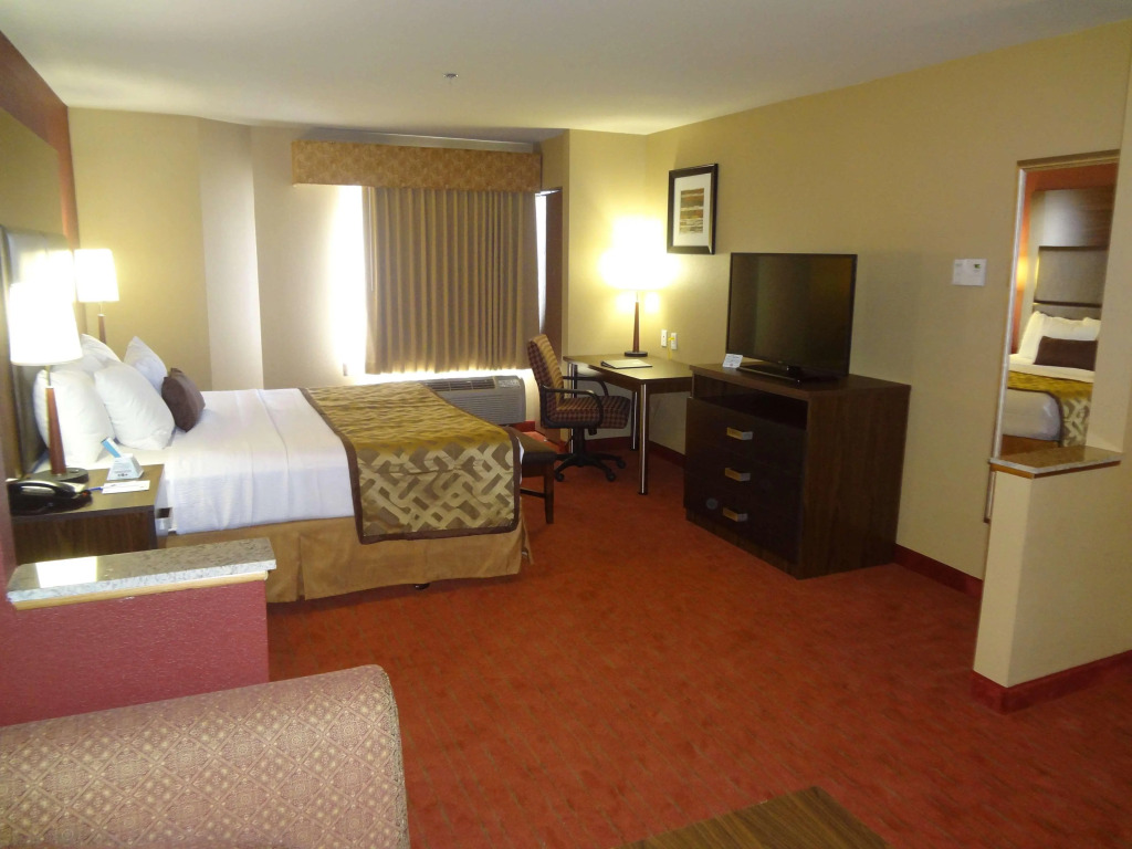 Best Western Plus Tulsa Woodland Hills Hotel and Suites