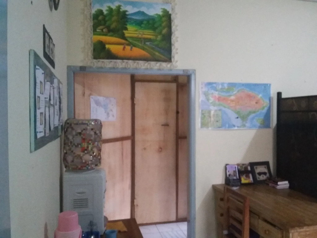 Szabrian Hostel