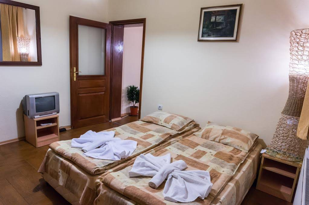Villa Vera Guest House