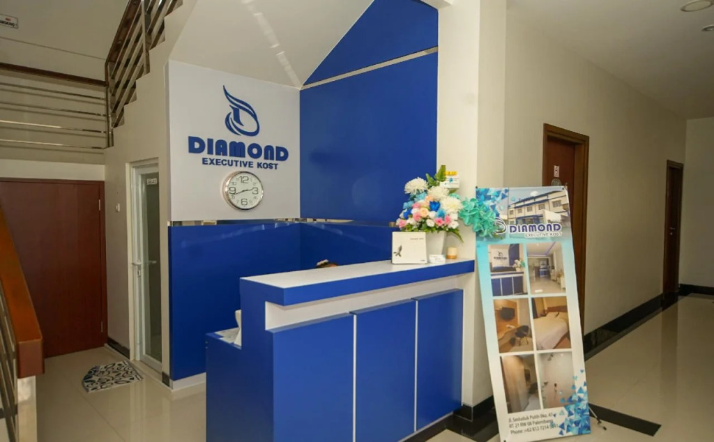 OYO 330 Diamond Executive Kost