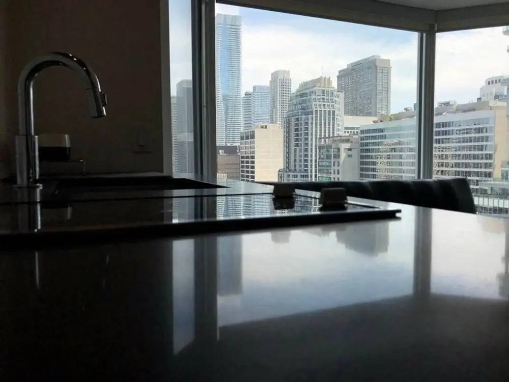 Luxury Stay at the Finest Downtown Neighborhood
