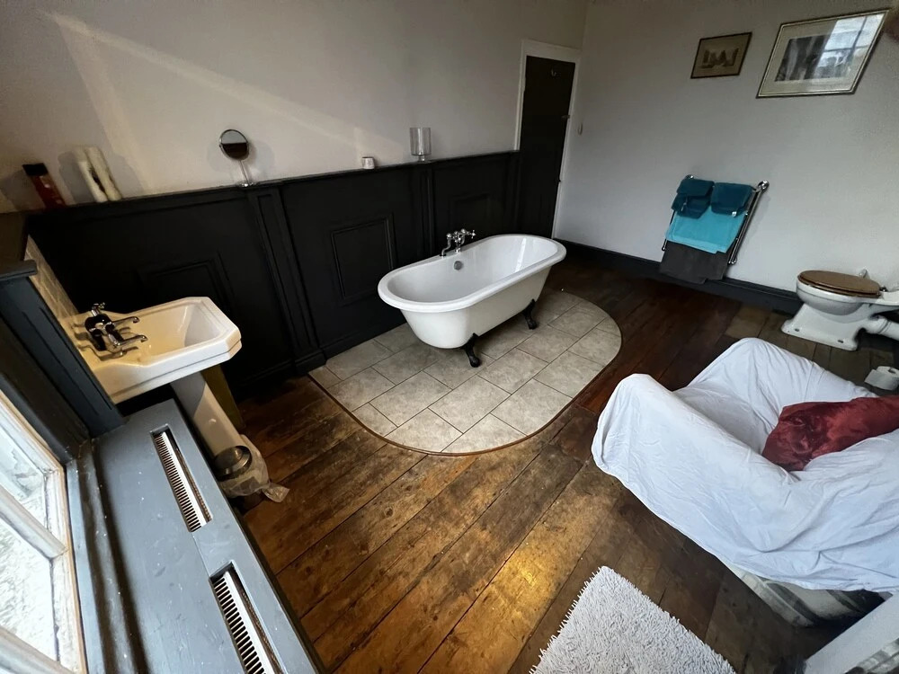 Central Bath, 18th Century Georgian Rooms