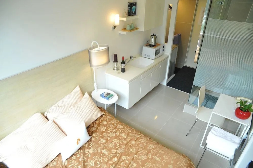 EJIA Hotel & Service Apartment