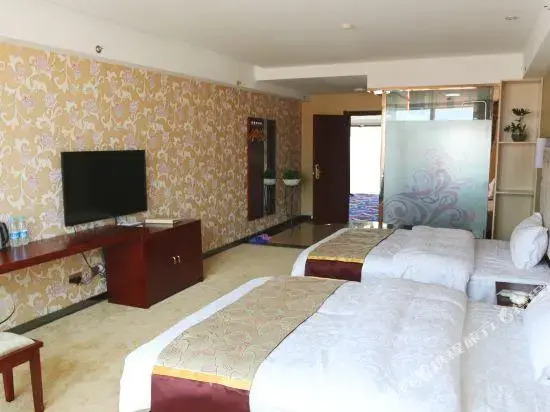 Yuxi Better Than Home Hotel