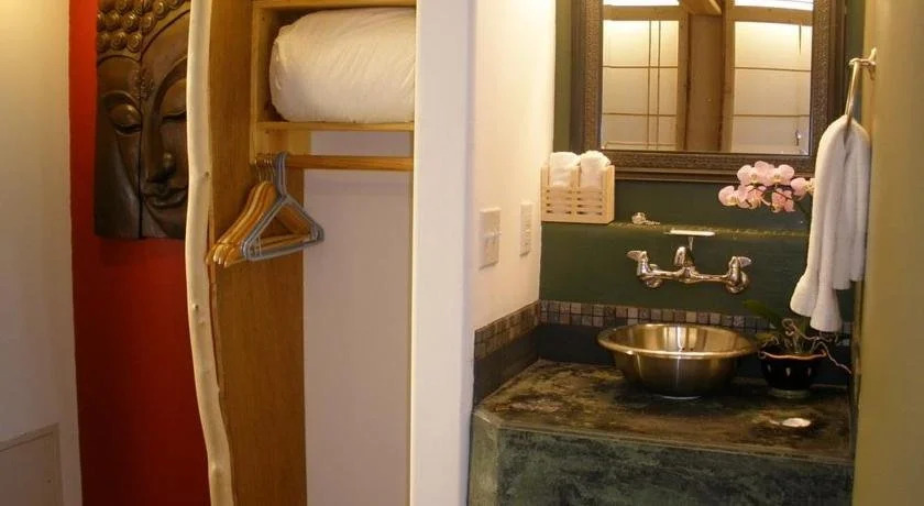 Secret Garden Inn