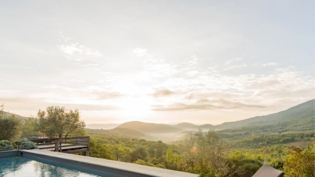 Luxury Villa Inside a big Estate Airco Heated Pool-villa Savino