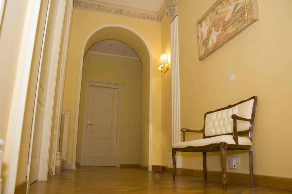 DG Prestige Room