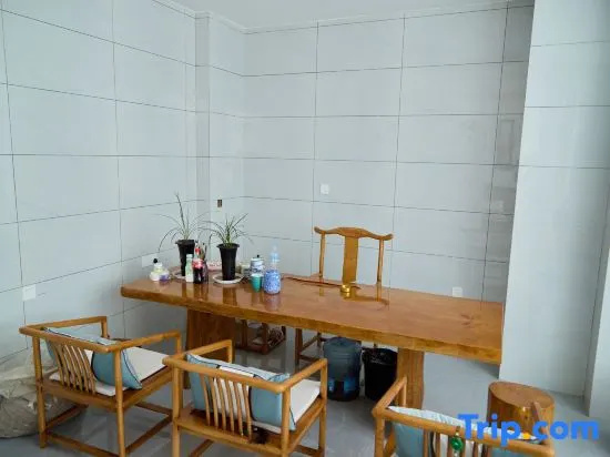 Weishan Fuxi Courtyard Homestay