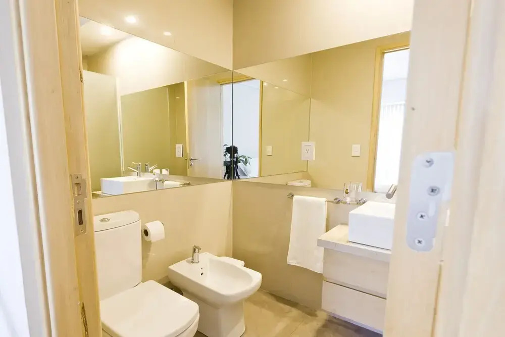 Le Montreal Apartments