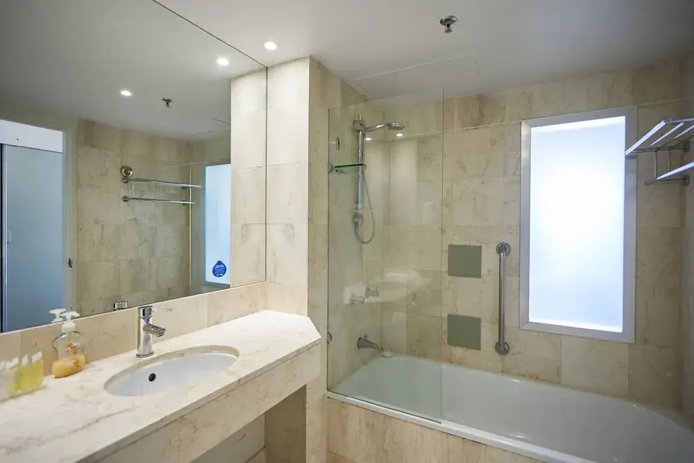 Serain Residences on View