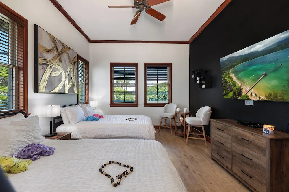 Hilton Pool Pass Included, Kolea - Luxe Penthouse, Walk to Beach