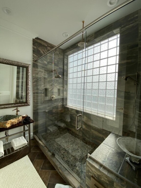 Skywalk Lodge