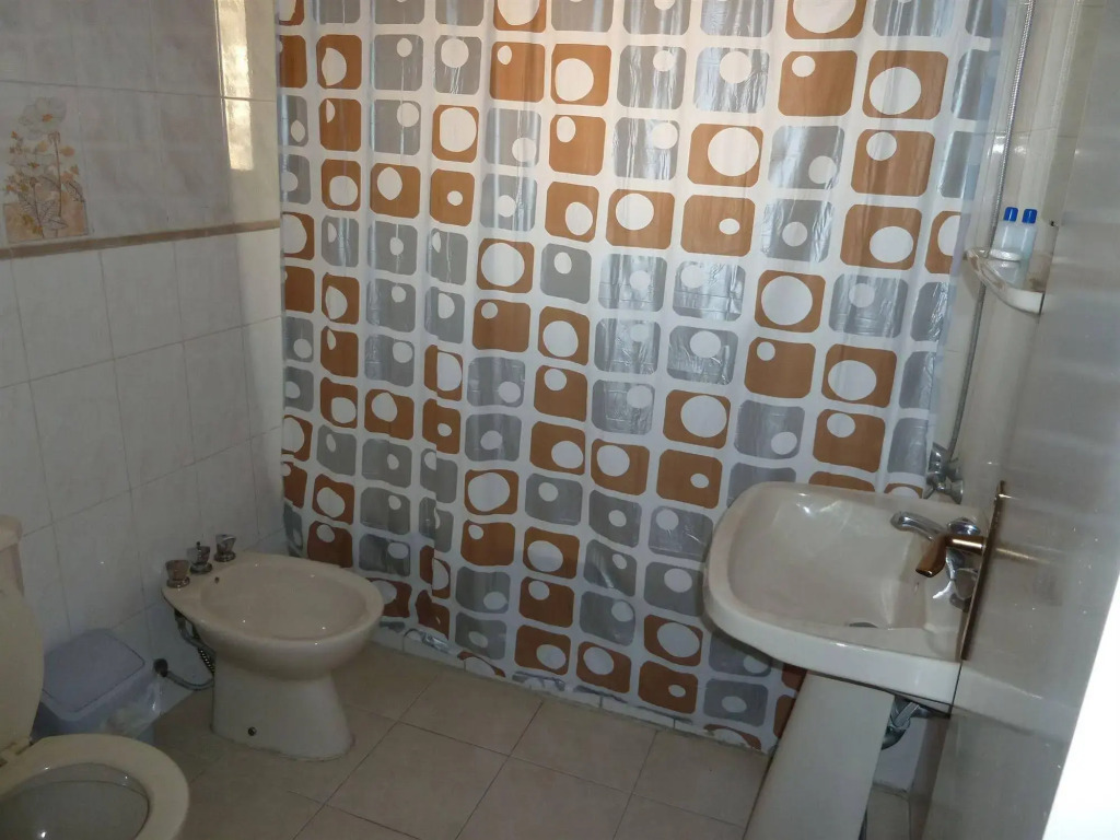 Holiday Suites Hotel & Beach Resort