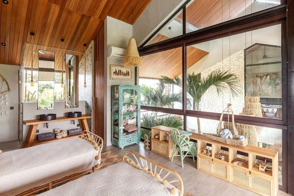 Exceptional Architect's 5BR Villa, an Oasis Gem in Canggu Centre